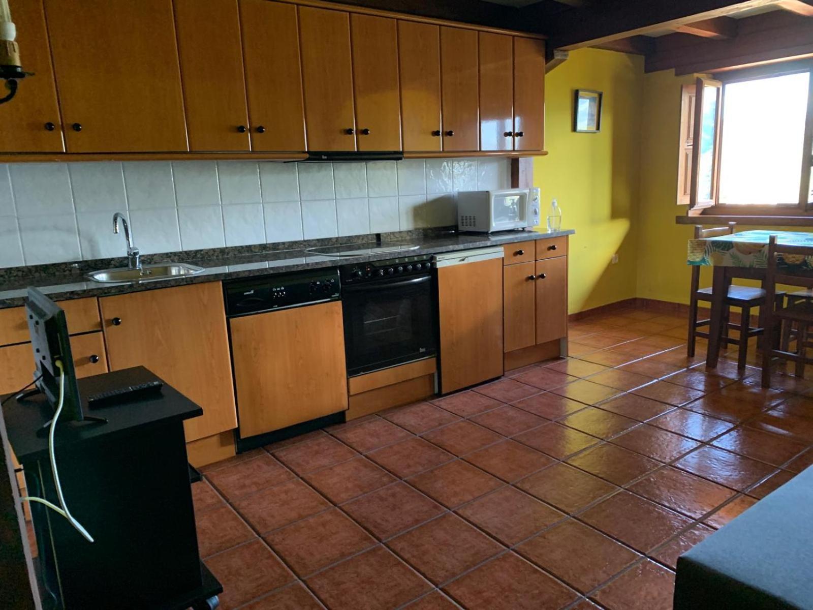 Apartamentos Las Rocas De Брес Экстерьер фото