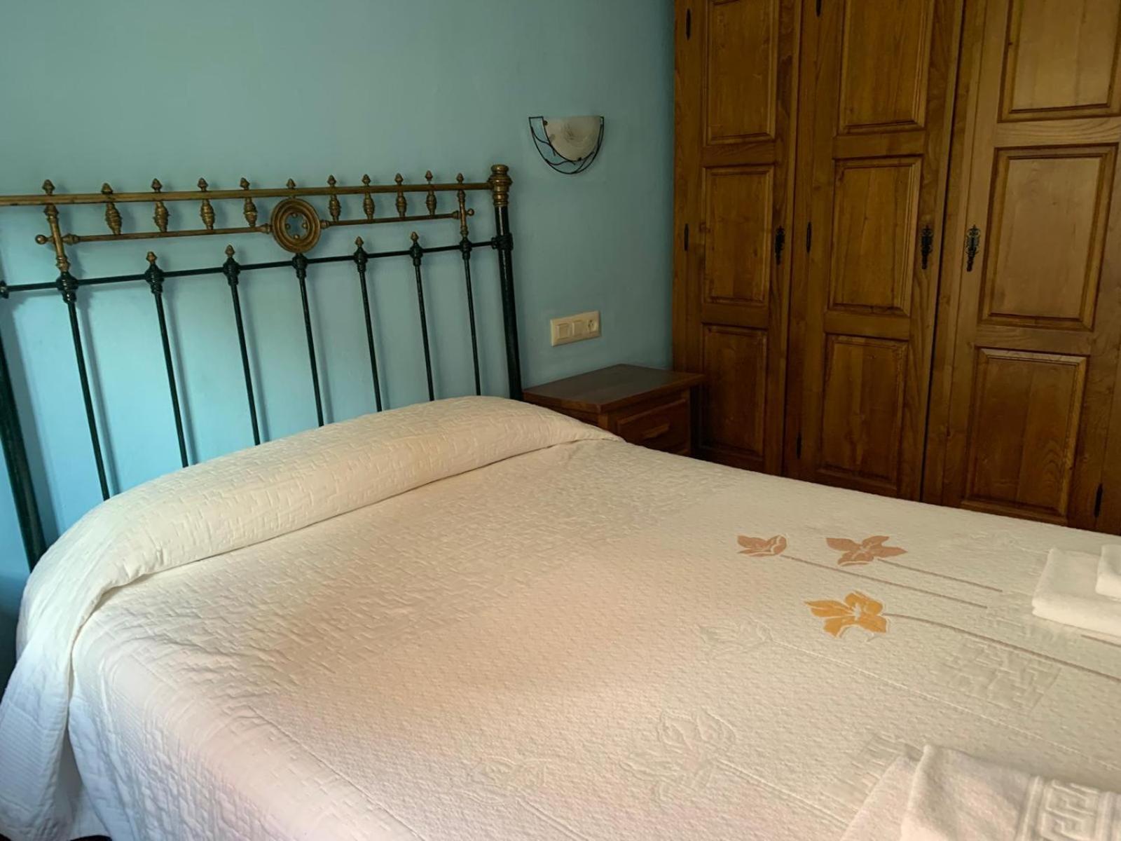 Apartamentos Las Rocas De Брес Экстерьер фото